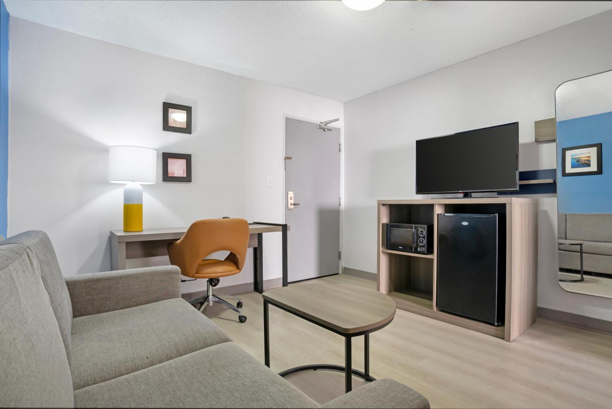 Comfort Inn & Suites Crystal Inn Sportsplex Gulfport Dış mekan fotoğraf